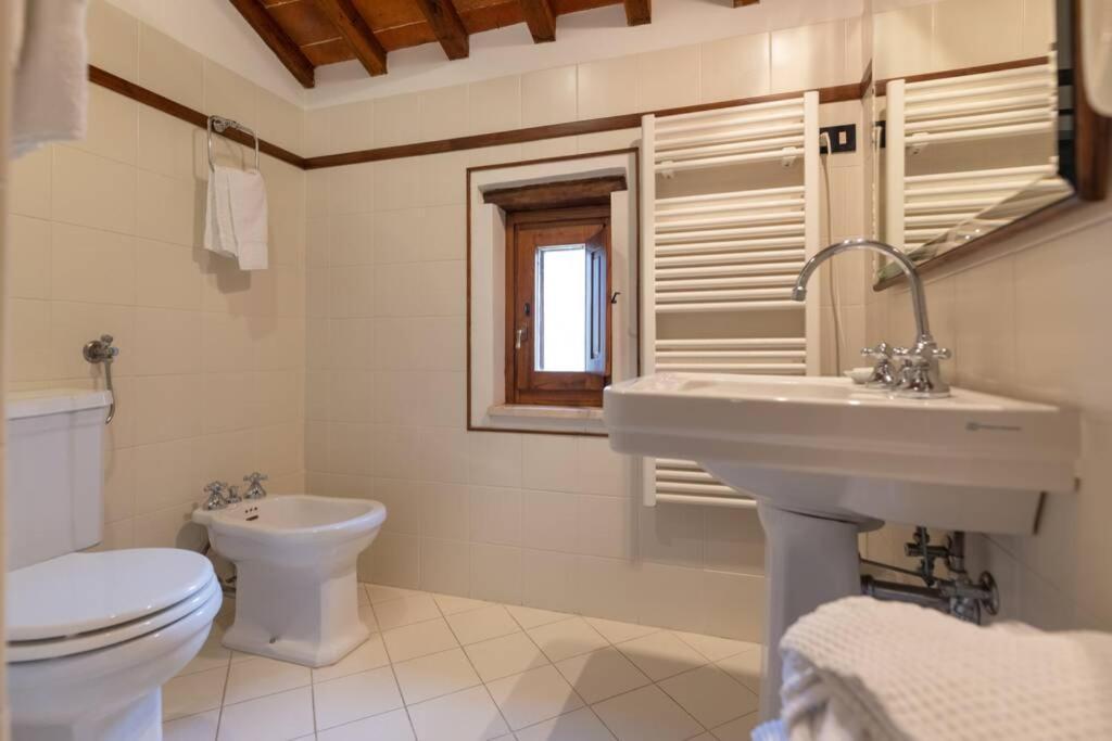 Borgo San Pietro In Polvano Bagian luar foto